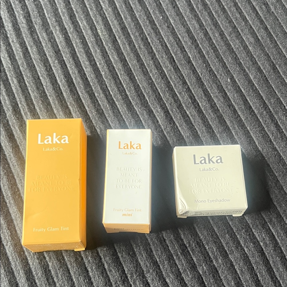 Laka Fruity Glam Tint and Mono Eyeshadow Set